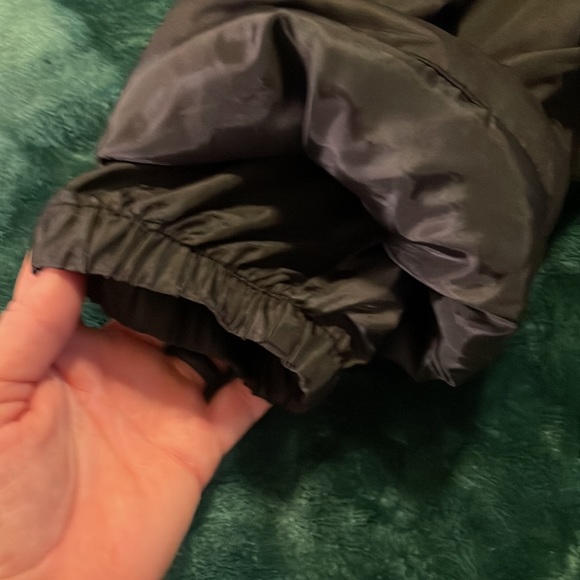 WONDER KIDS BLACK 2T SNOW SUIT BRAND NEW without tags! - Picture 7 of 9